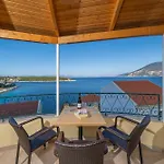 Stella Aparthotel 3*