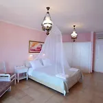 Stella 3*