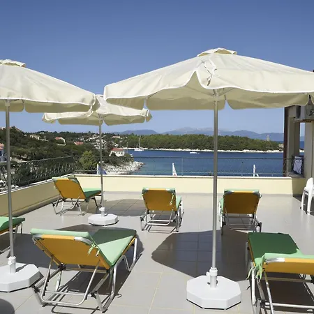 Stella Aparthotel 3*